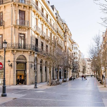 Apartamento Eclectico En El Centro De La Ciudad San Sebastian Bagian luar foto